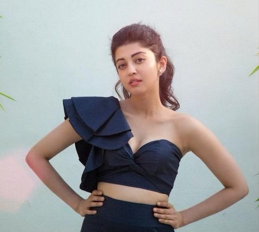 Pranitha-Subhash-Photos-03